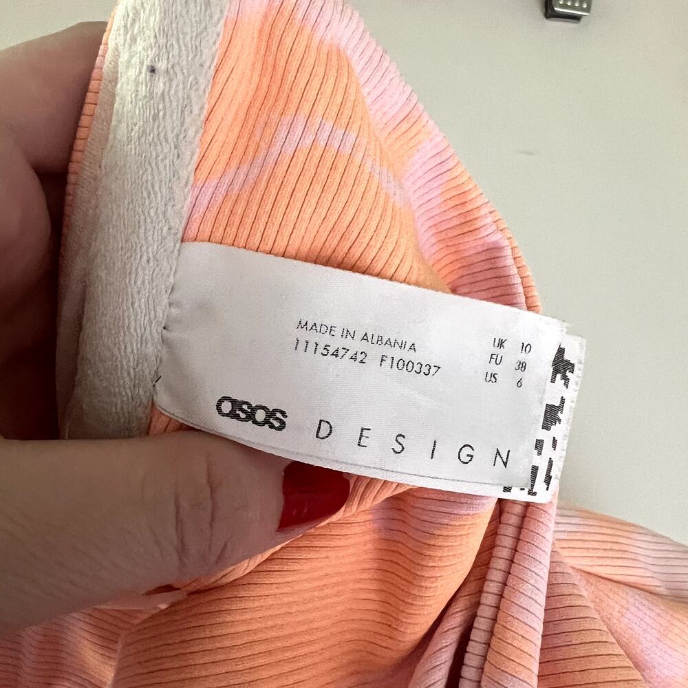 ASOS Ribbed Bodysuit LAST CALL - Picture 3 of 3